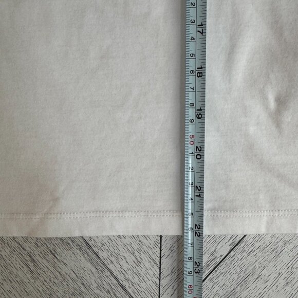 Abercrombie and Fitch | A&F Essentials Cropped Blueberry Tee - Size L NWT - Picture 8 of 8